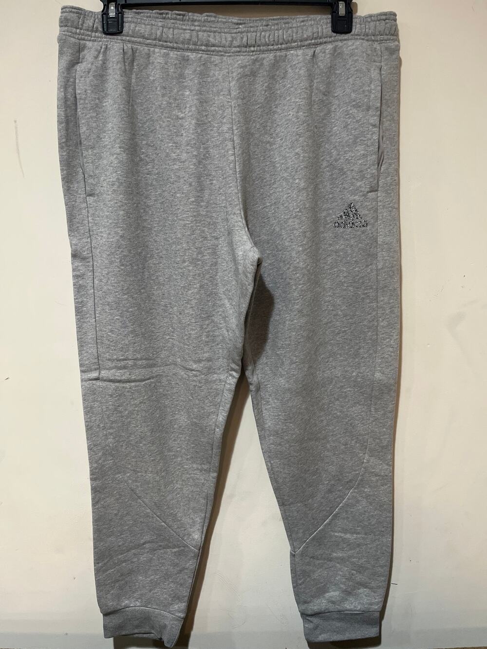 Adidas Men’s Joggers XL Stadium Fleece Badge of Sport Heather Grey HP1949